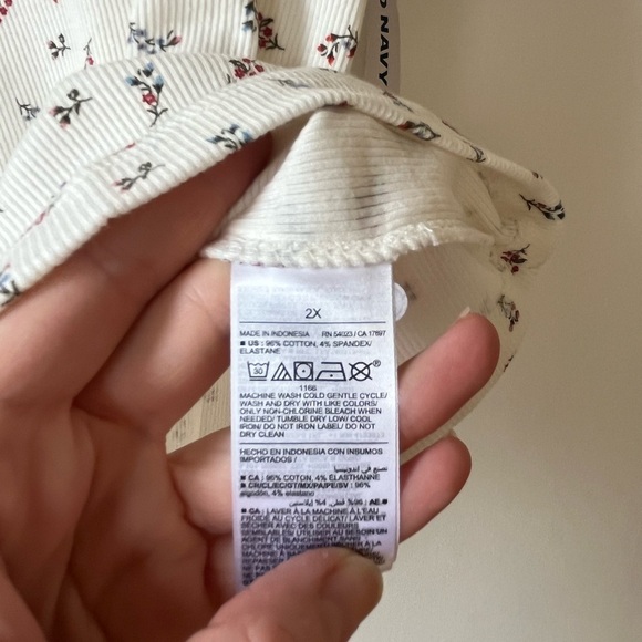 Old Navy Floral Button Front Ribbed Scoop Neck Tee 2X NWT Cottagecore Stretch - Picture 12 of 15